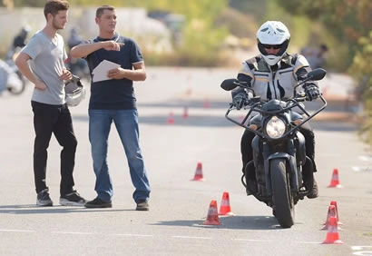 Motosiklet sürüşünde güvenlik ekipmanlarının önemi